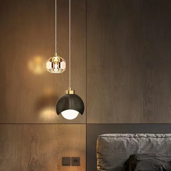 Elegant Crystal Pendant Light