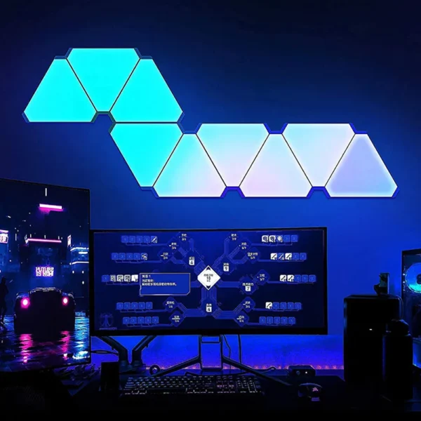 Quantum Triangle Lamp